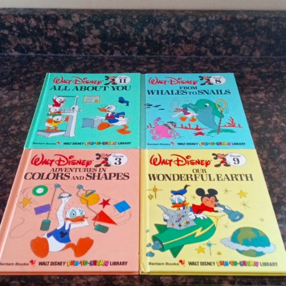 🐭 Vintage Walt Disney Library Books 🐭
